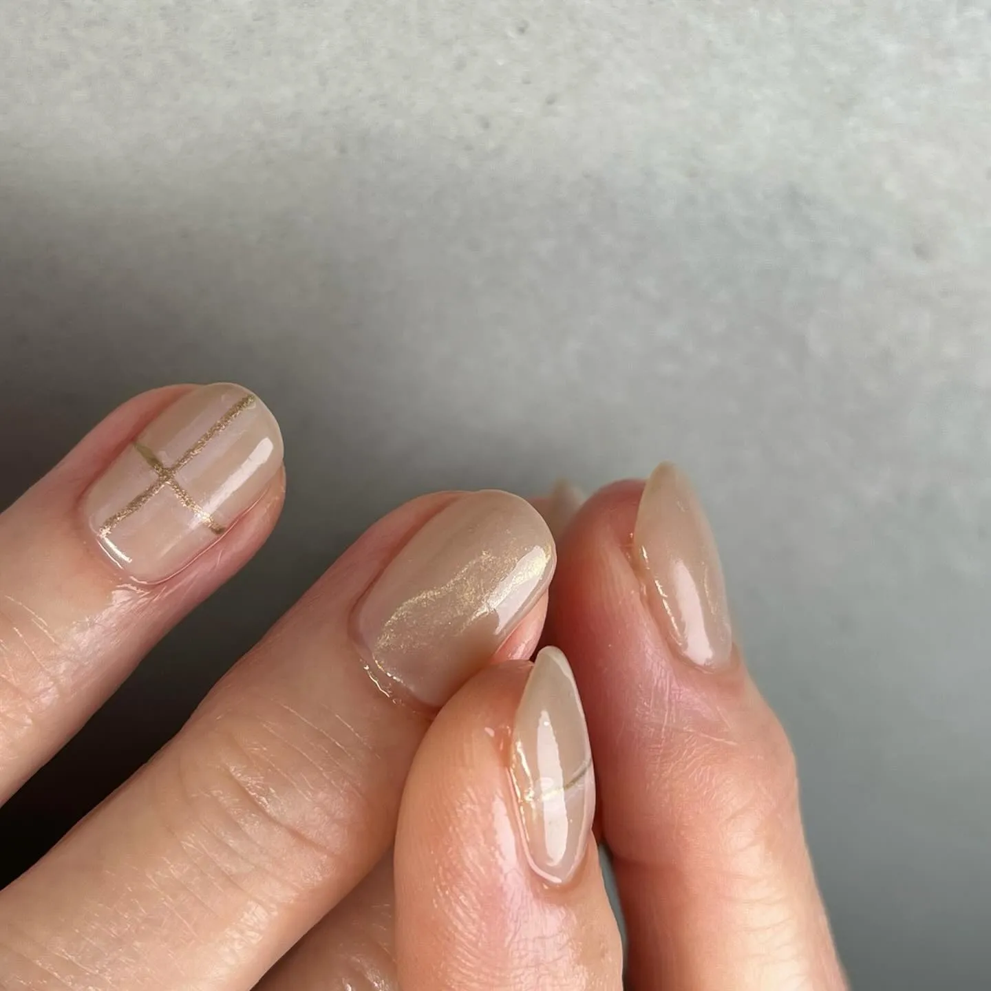 beige♡simple♡オフィスネイル￤横浜ニュアンスネイ...