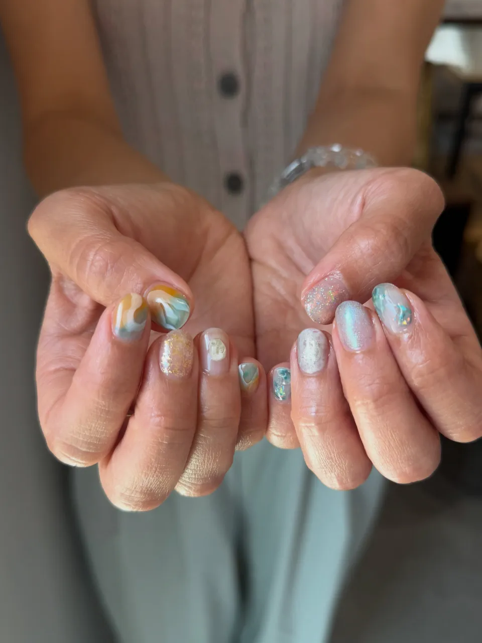 左右非対称♡