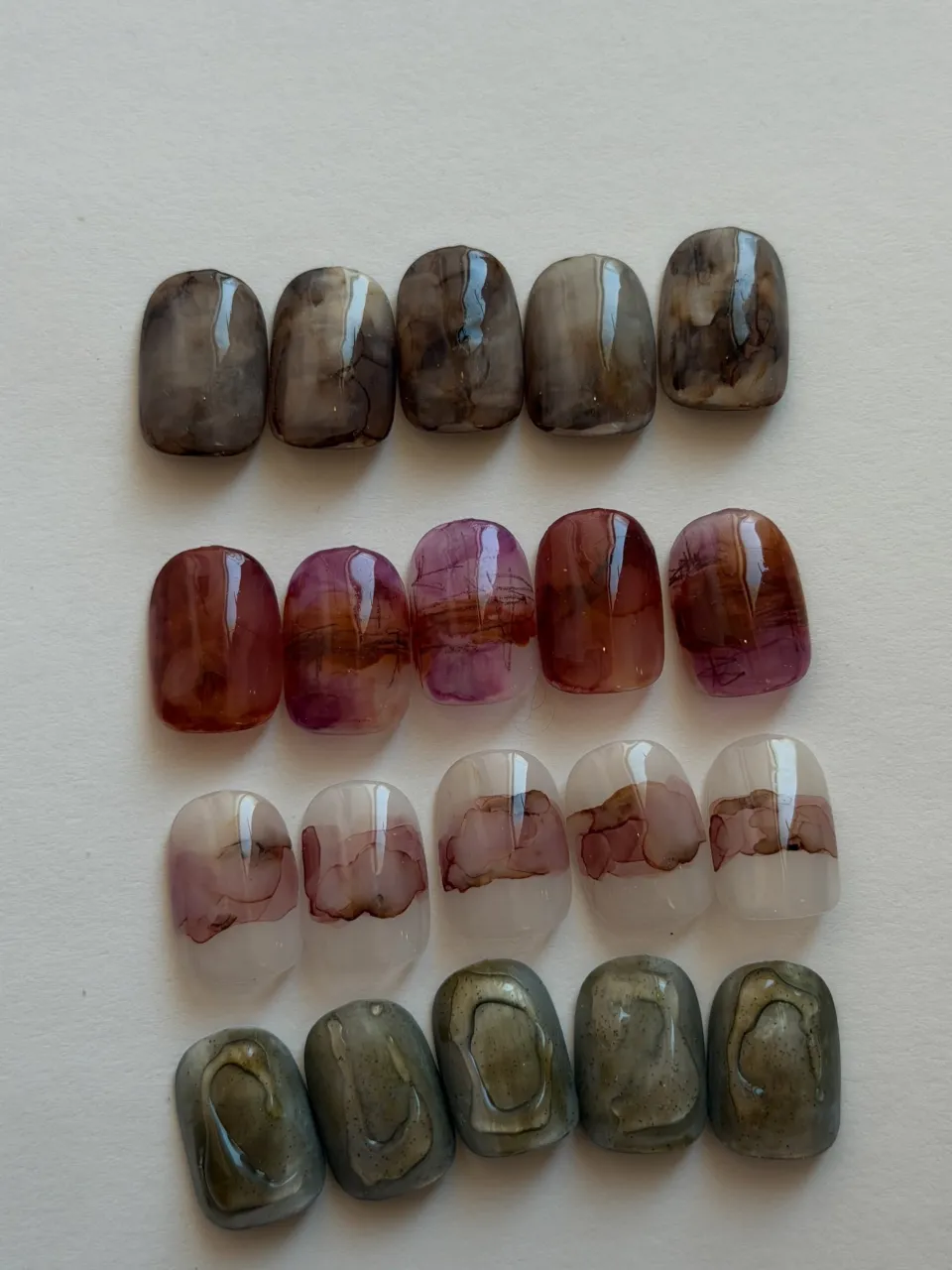 kusumi ┈┈┈┈┈┈┈┈┈┈┈┈ 𖤣𖥧𖥣𖡡𖥧𖤣 ┈┈